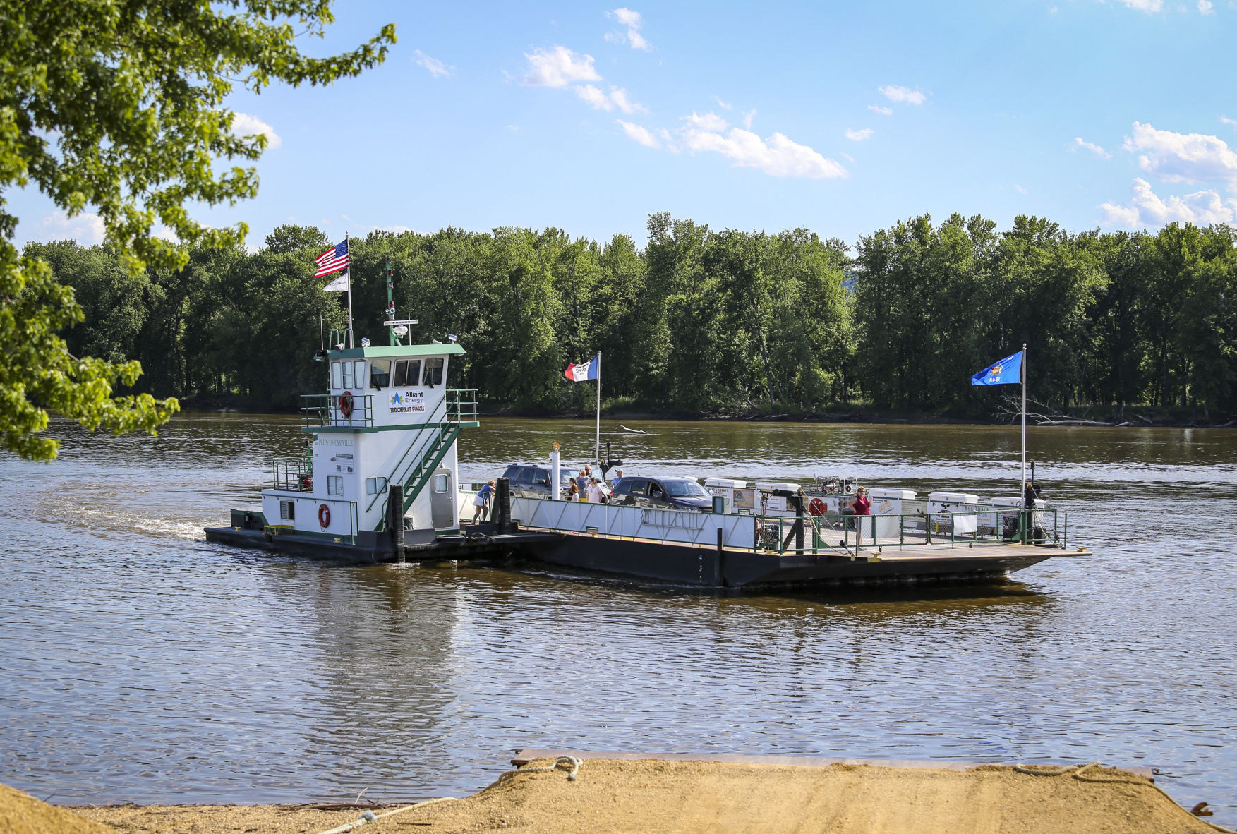 THE GREAT RIVER-0331